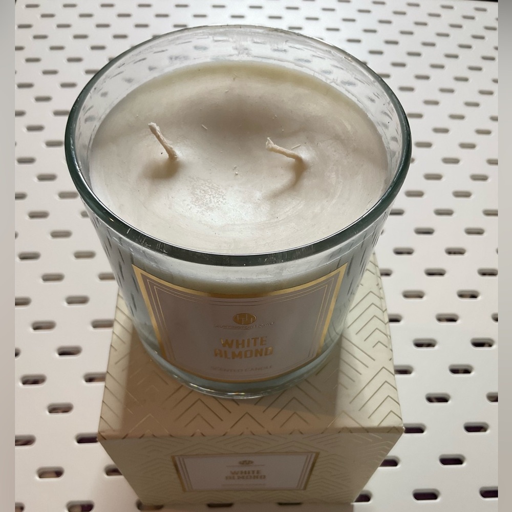 Huntington Home White Almond Scented 2-Wick Candle